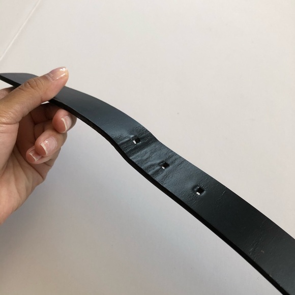 Womens Black Gucci Silver Big Buckle Belt